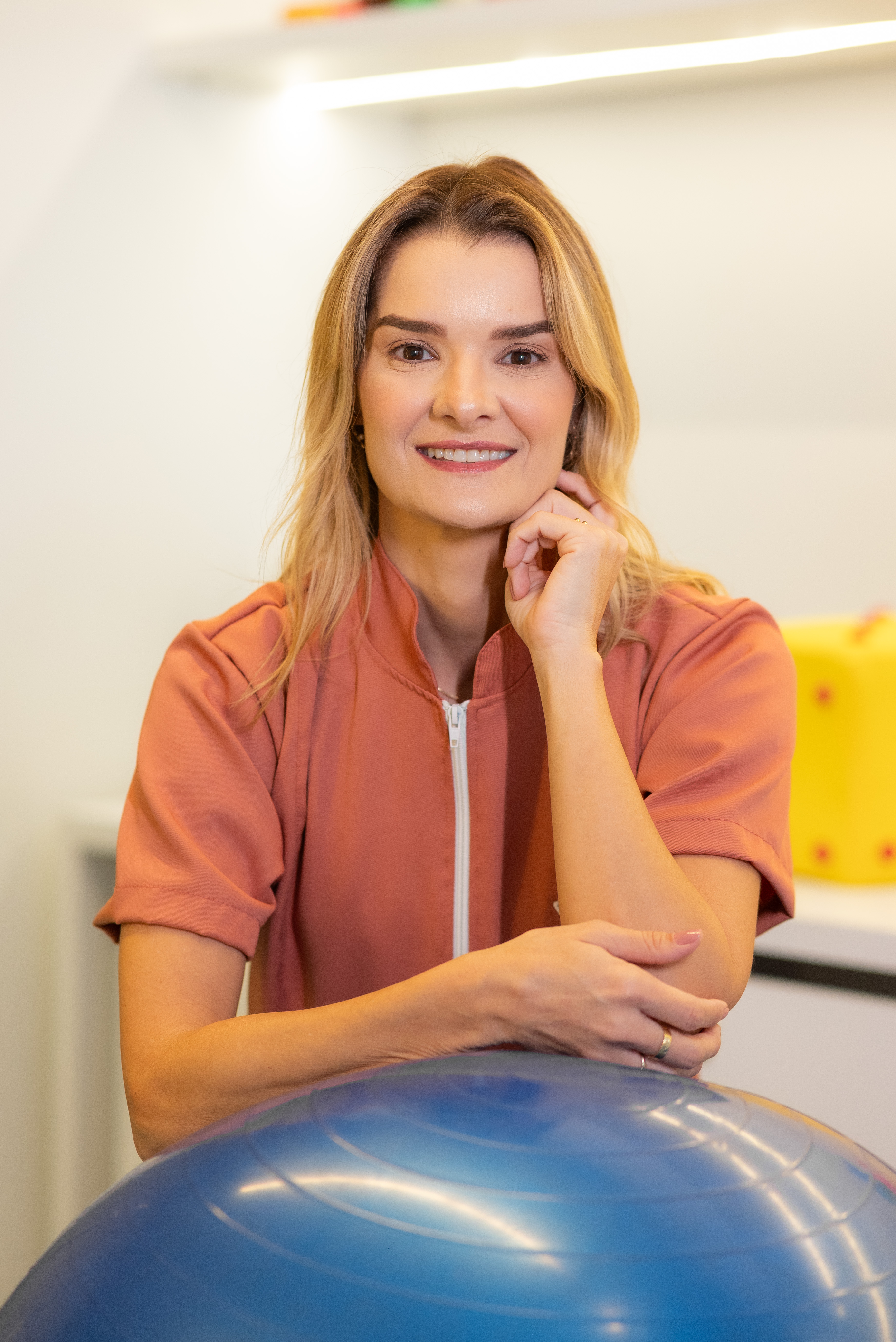 Thaíssa Hipólito, fisioterapeuta infantil do Instituto Ninhos
